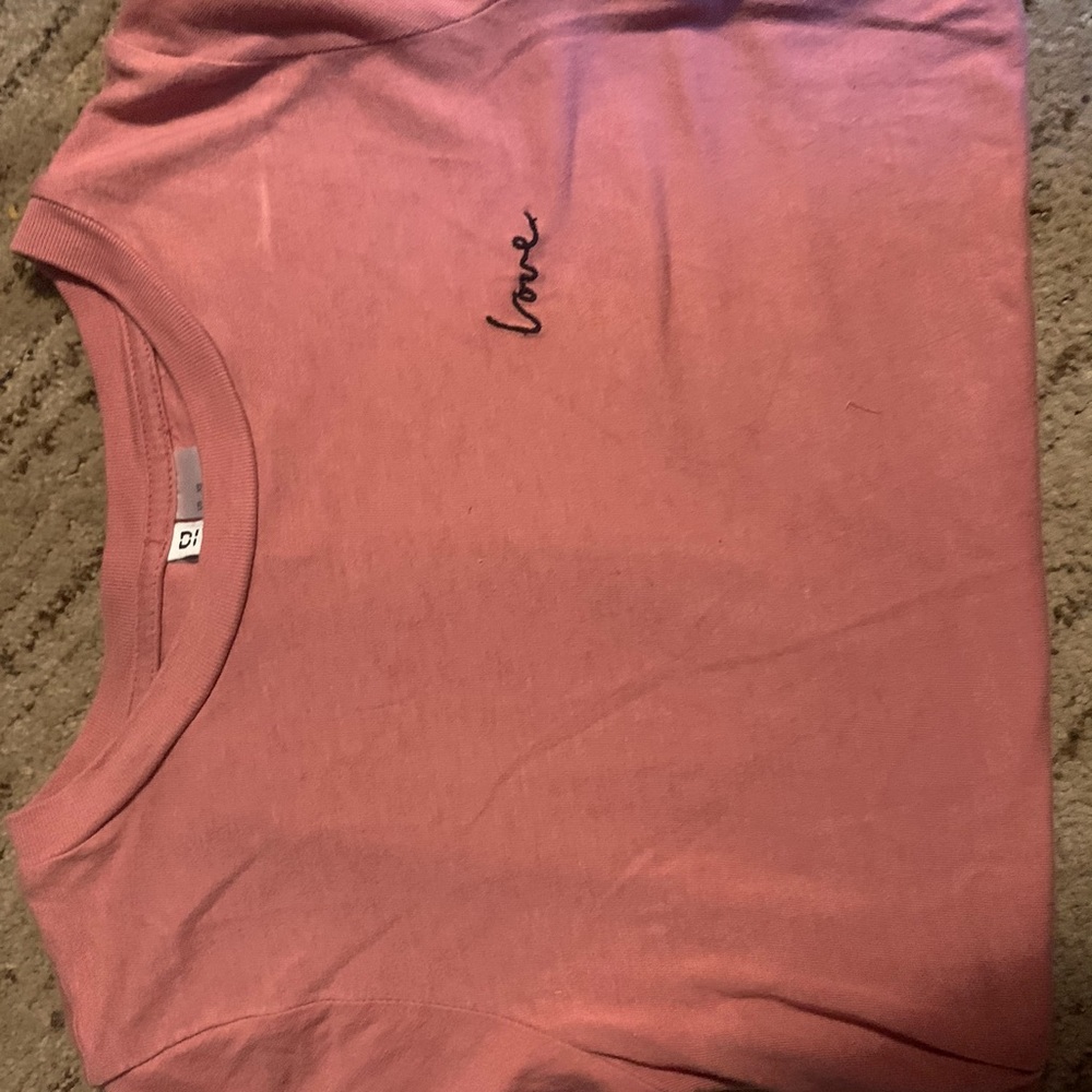 Pink short sleeve shirt